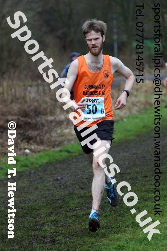 Senior mens Durham Cathedral Cross Country Relays, Maiden Castle, Durham. Photo: David T. Hewitson/Sports for All Pics